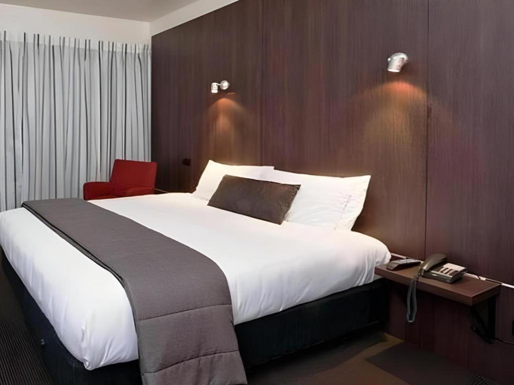The Riccarton Hotel Christchurch Exteriör bild