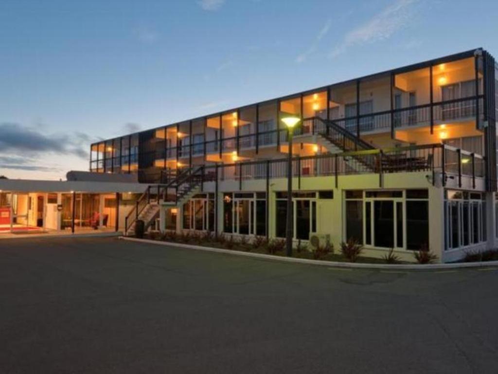 The Riccarton Hotel Christchurch Exteriör bild