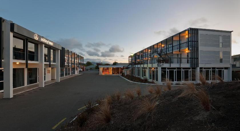 The Riccarton Hotel Christchurch Exteriör bild