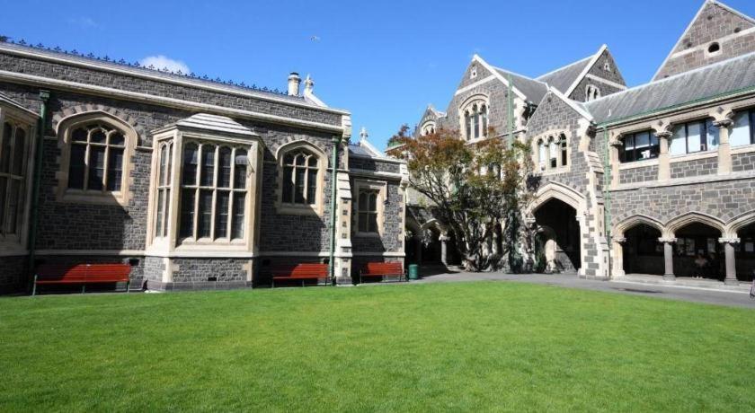 The Riccarton Hotel Christchurch Exteriör bild